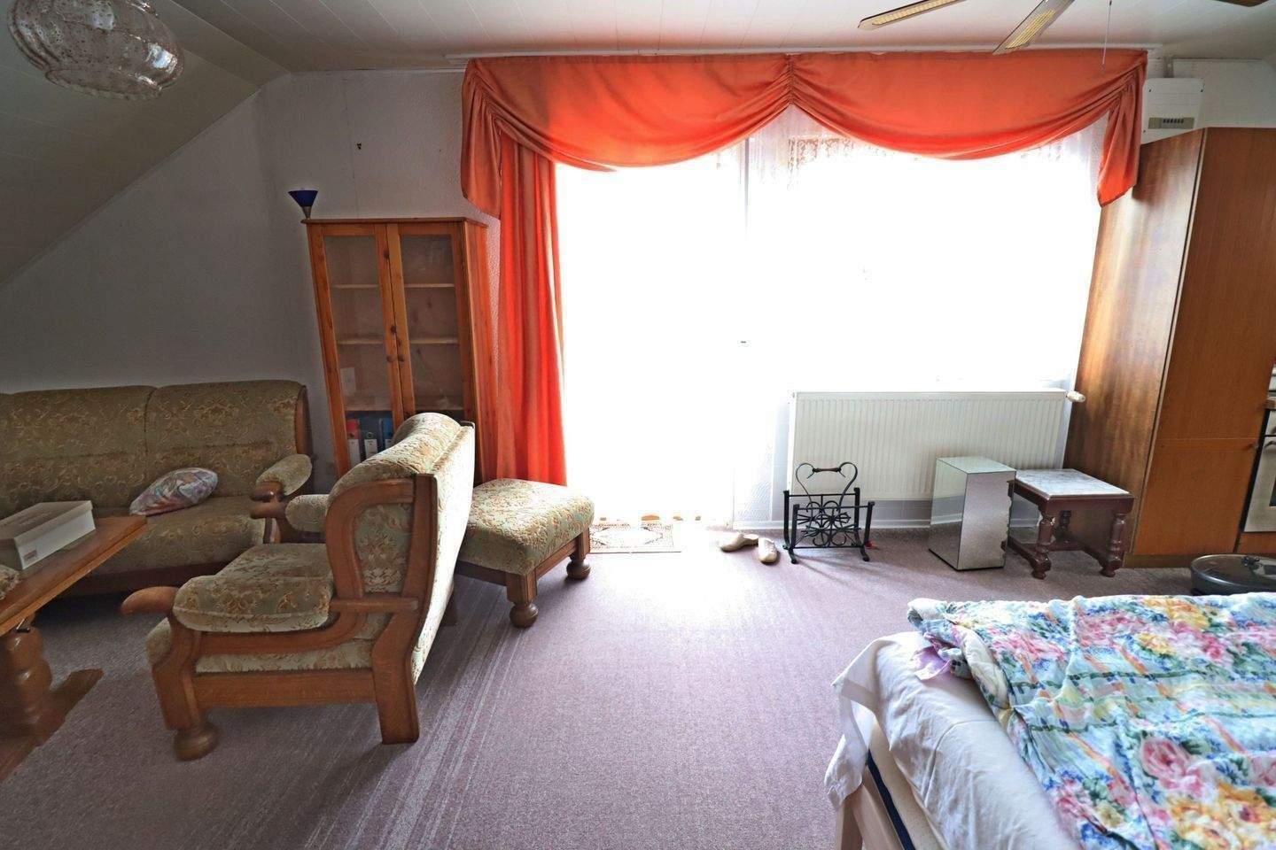 Immobilie in Unterschwaningen - Wohnhaus mit schönem Garten in 91743 Unterschwaningen - Bild 18