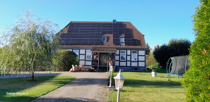 Aussenansicht - Photovoltaik-Anlage 