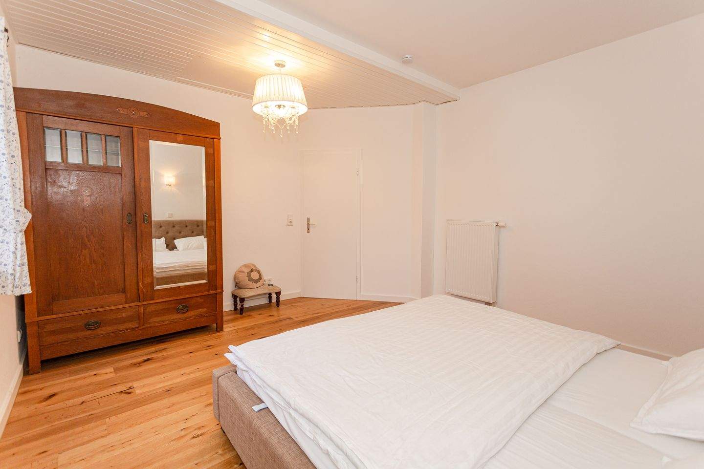 Immobilie in Mastershausen - Charmantes und modernisiertes Familienhaus mit Garge und Garten in Mastershausen, Nähe Kastellaun - Bild 21