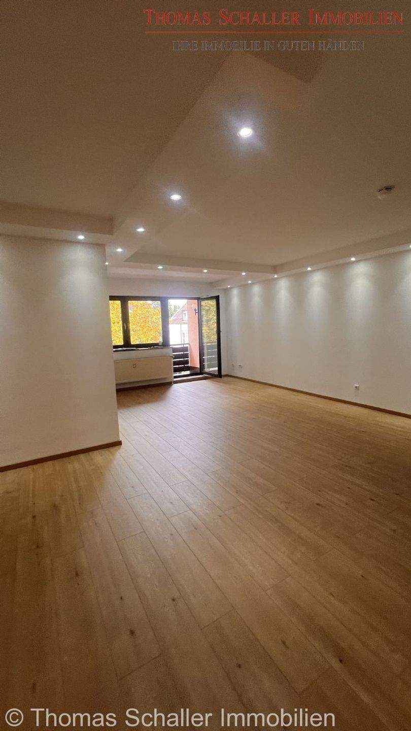 Immobilie in Hemhofen - Schöne 2-Zimmer-Wohnung in Hemhofen bei Erlangen - Großer Wohnraum mit Studiocharakter - Bild 7