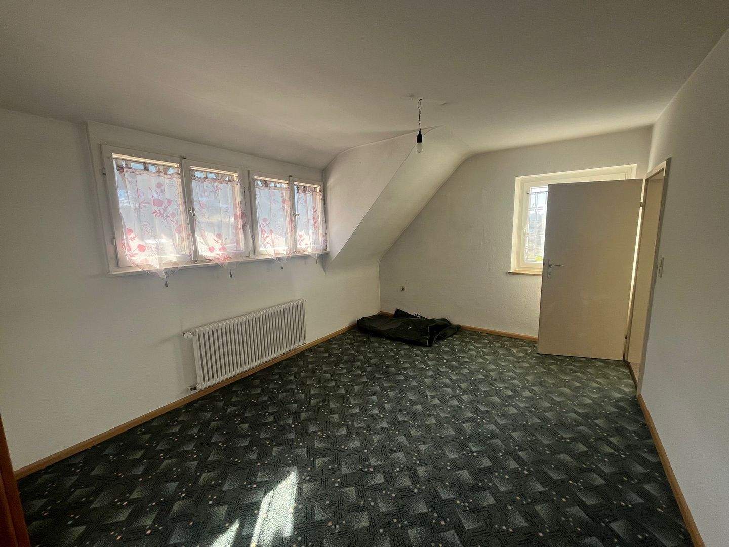 Immobilie in Malsburg-Marzell - Neuer Preis: Solides Zweifamilienhaus in Malsburg-Marzell mit viel Platz und jeder Menge Möglichkeiten - Bild 22