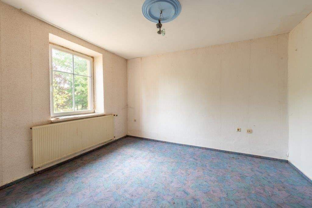 Immobilie in Losheim am See - Das Haus der Schmetterlinge steht in Losheim in der Schachenstraße 12 - Bild 12