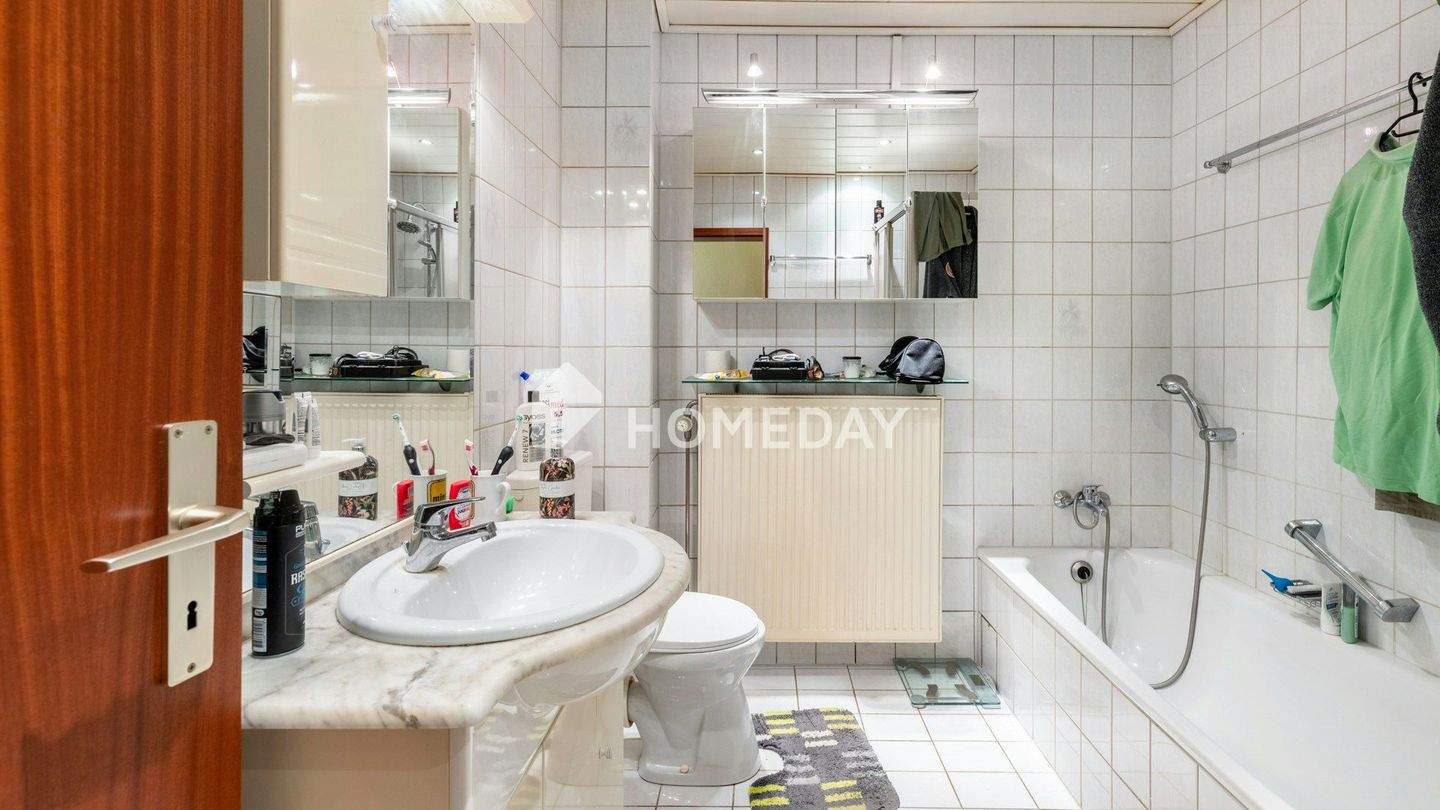 Immobilie in Neulußheim - Mehr Zuhause auf allen Ebenen – DHH mit Loggia, Balkon und wohligem Kaminofen - Bild 11