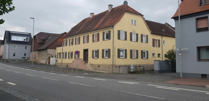 IMAXX_Bad Nauheim_Wohnhaus Straßenansicht 3