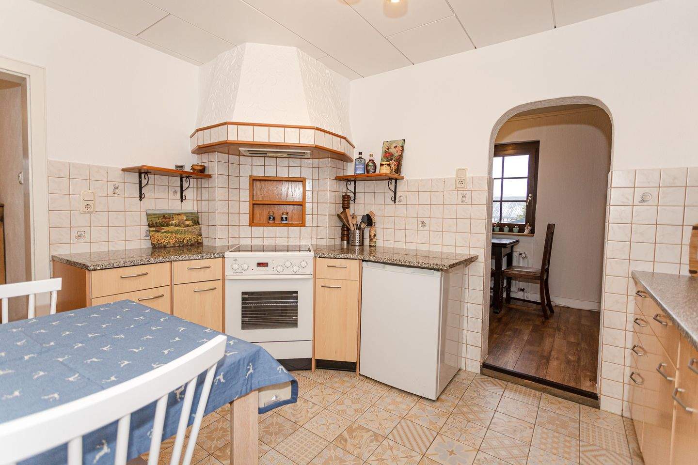 Immobilie in Mastershausen - Charmantes und modernisiertes Familienhaus mit Garge und Garten in Mastershausen, Nähe Kastellaun - Bild 7