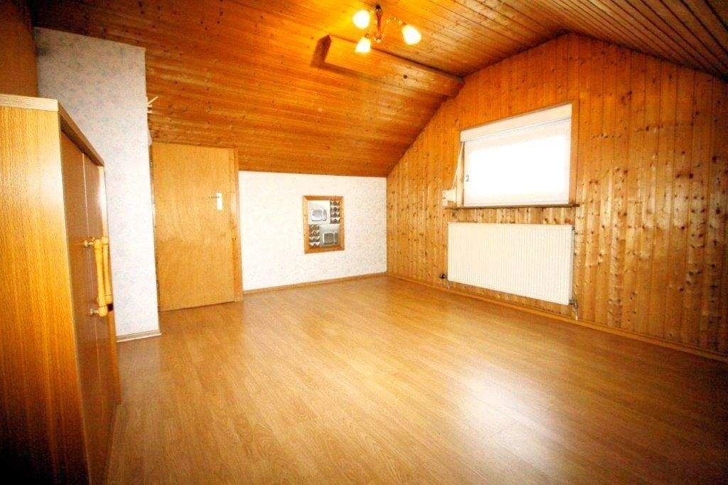 Immobilie in Kürnbach - Charmante 6-Zimmer-Maisonette-Wohnung mit großem Garten - Bild 17