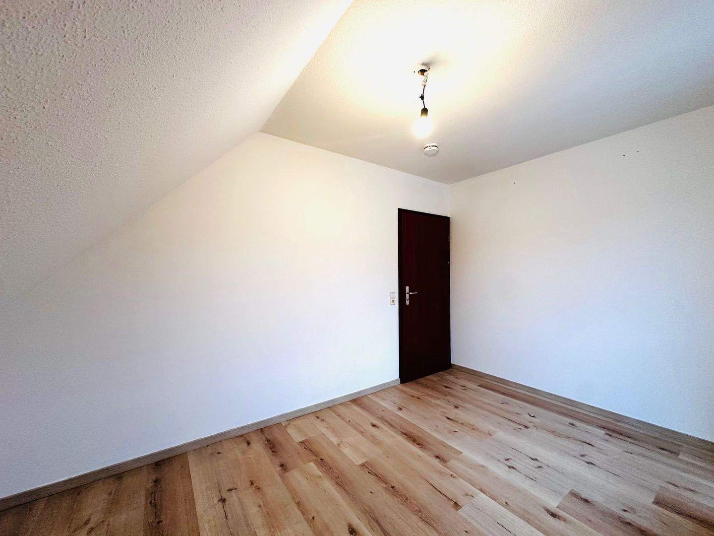 Immobilie in Langenzenn - Gemütliche 2-Zimmer-Wohnung im Herzen von Langenzenn - Bild 10