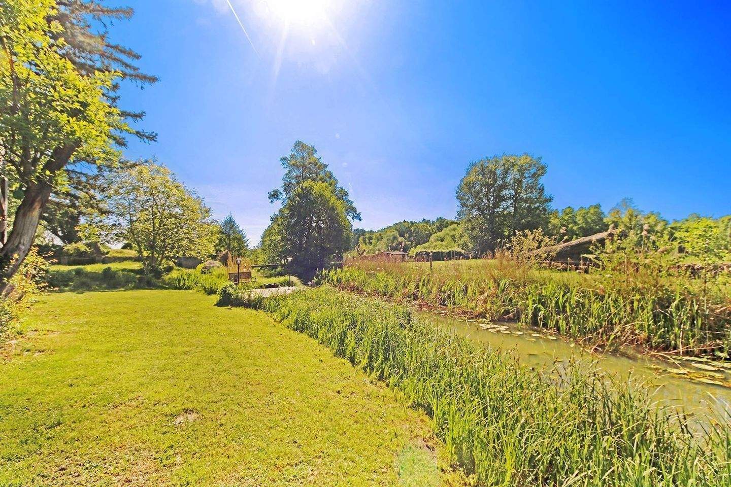 Immobilie in Jessen (Elster) - Mehrfamilienhaus mit 3 Wohnungen und großem Werkstattgebäude in Jessen (Elster) OT Holzdorf - Bild 13