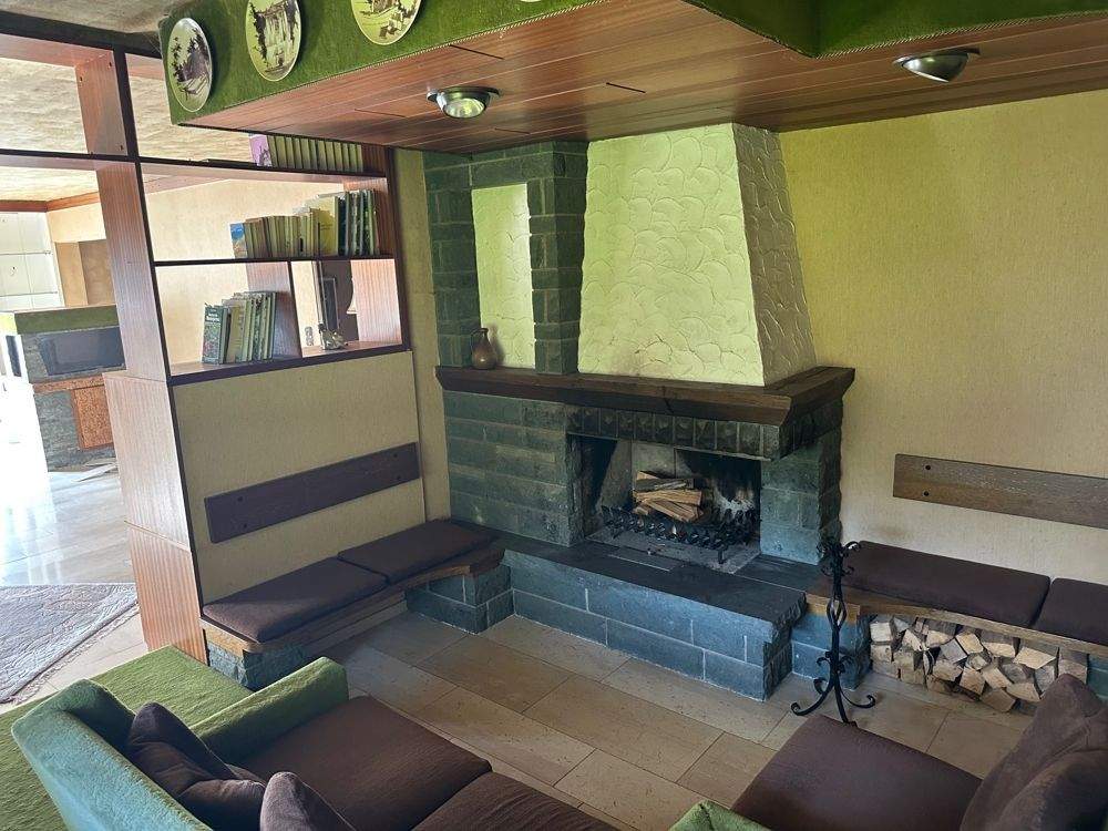 Immobilie in Helsa - Attraktives Einfamilienhaus mit Einliegerwohnung , Garage und Wintergarten in ruhiger Lage von Helsa - Bild 6