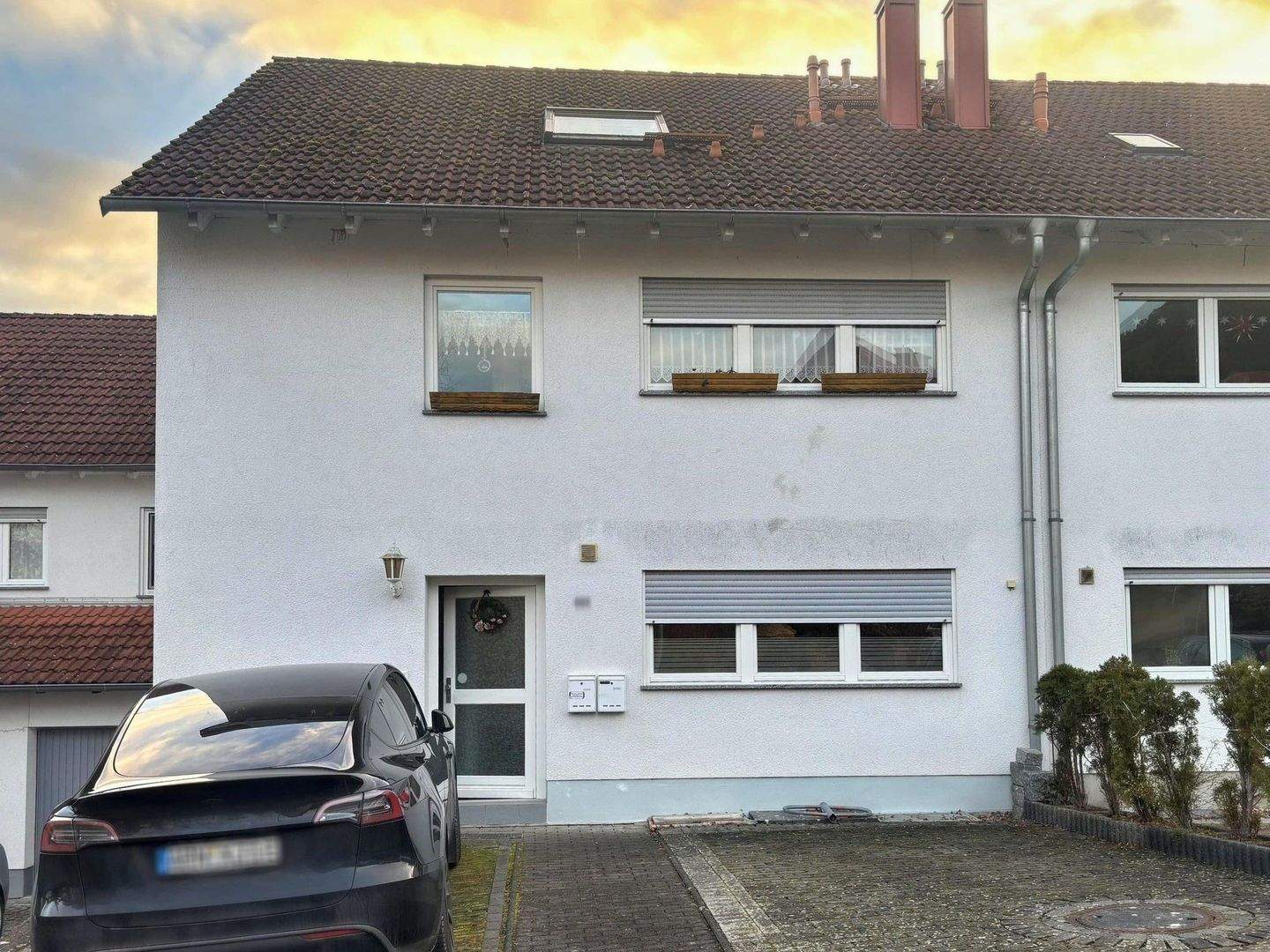 Immobilie in Plaue - Charmante Maisonettewohnung in familienfreundlicher Lage von Plaue – sofort bezugsfrei - Bild 1