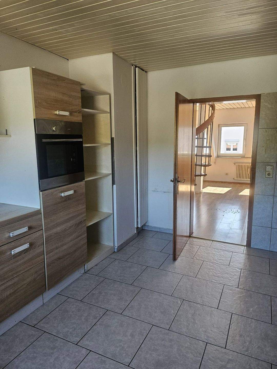 Immobilie in Eberstadt - 3 Familien Haus in Eberstadt Hölzern! Eine Wohnung sofort frei! - Bild 17