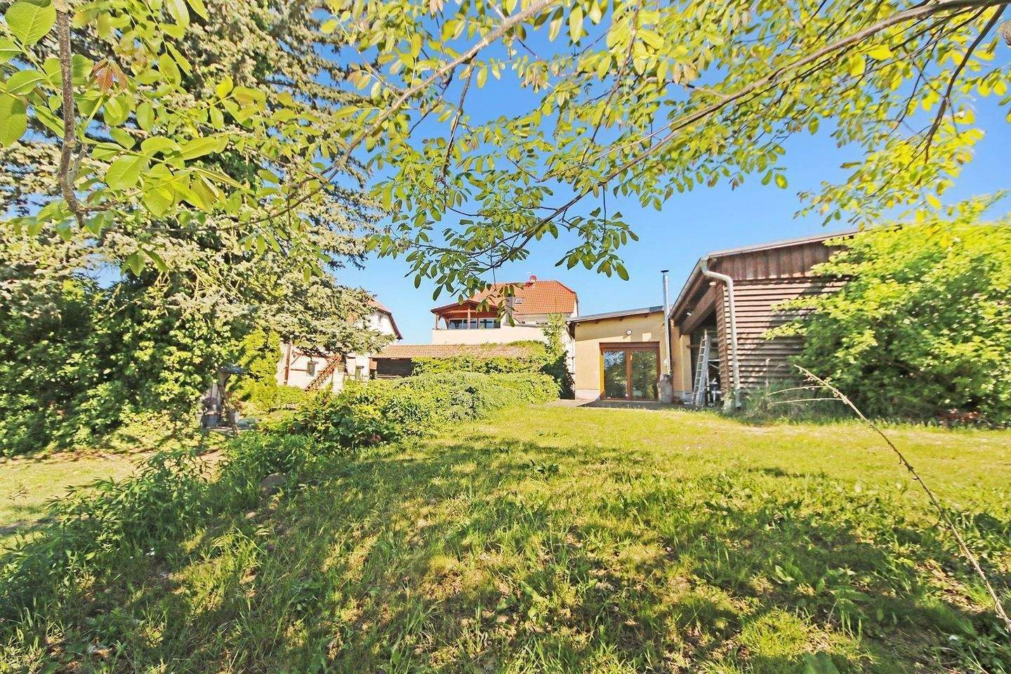 Immobilie in Jessen (Elster) - Mehrfamilienhaus mit 3 Wohnungen und großem Werkstattgebäude in Jessen (Elster) OT Holzdorf - Bild 11