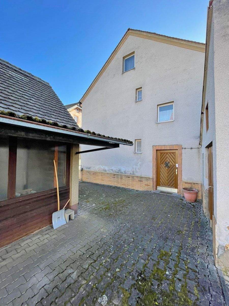 Immobilie in Greding - Stadthaus inkl. Garten - Bild 2