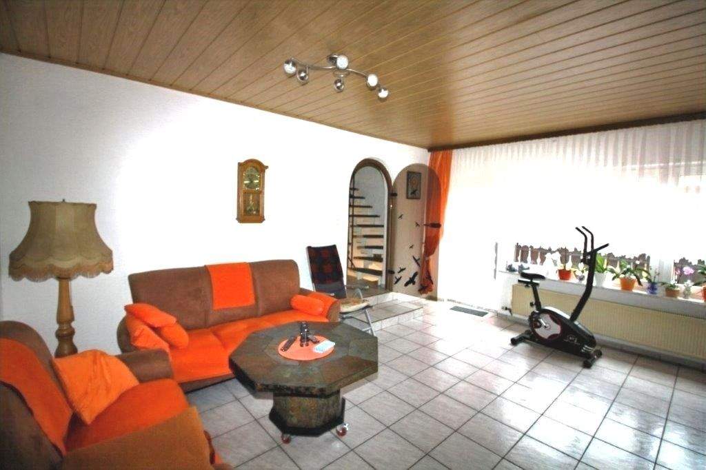 Immobilie in Kürnbach - Charmante 6-Zimmer-Maisonette-Wohnung mit großem Garten - Bild 6