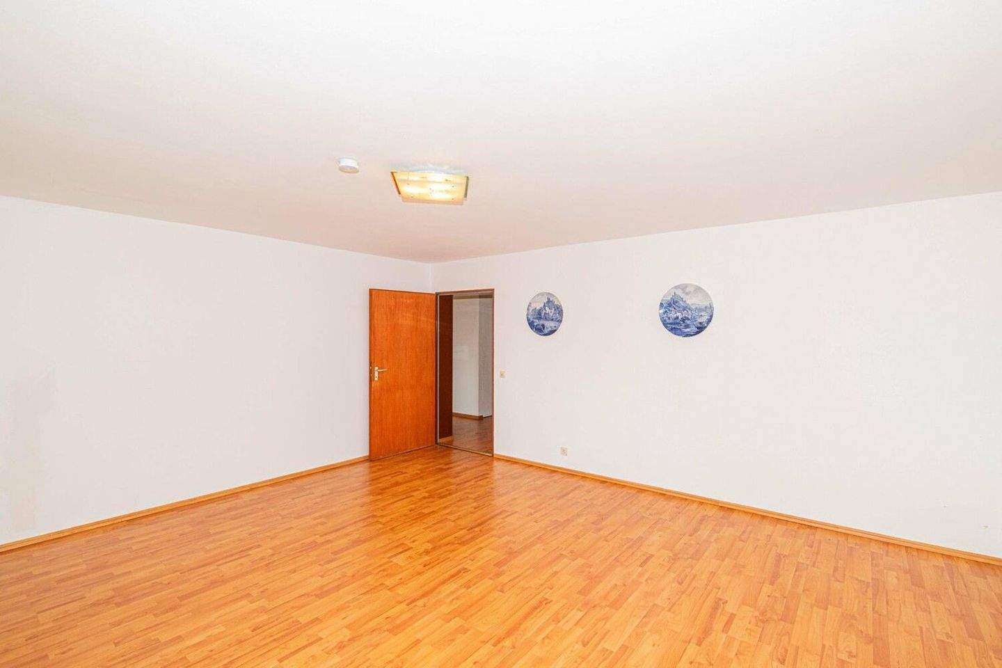 Immobilie in Furth im Wald - Familienfreundliches Einfamilienhaus mit offenem Wintergarten und herrlicher Gartenanlage - Bild 34