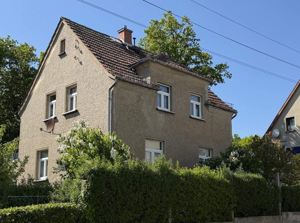 Immobilie in Weida - Einfamilienhaus in ruhiger Lage von Weida mit großem Grundstück - Bild 1
