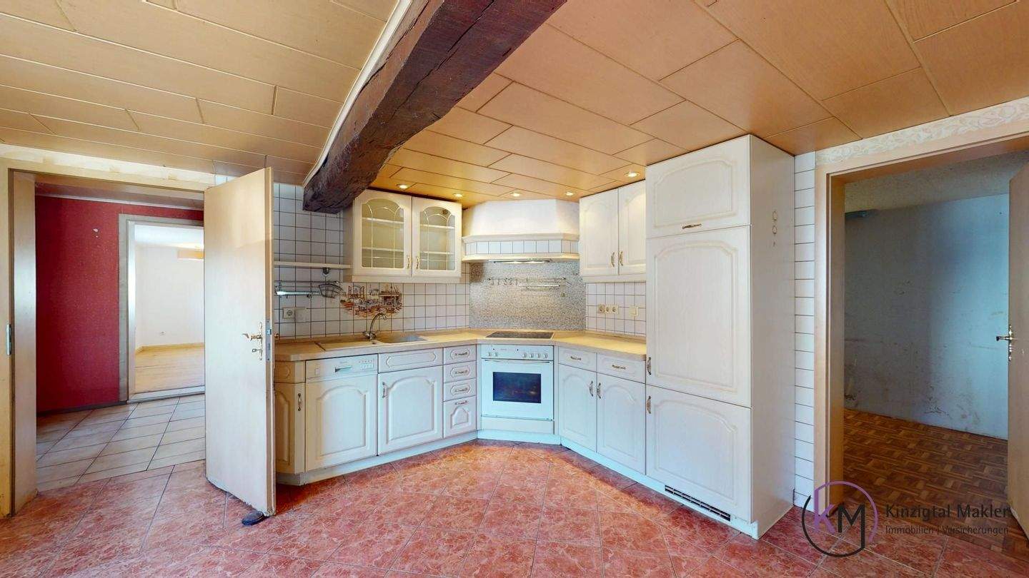 Immobilie in Bad Soden-Salmünster - ++ PROVISIONSFREI ++ "ENTFALTEN SIE IHRE WOHNTRÄUME" Großzügiges Mehrgenerationenhaus mit Gestaltungsspielraum! - Bild 13