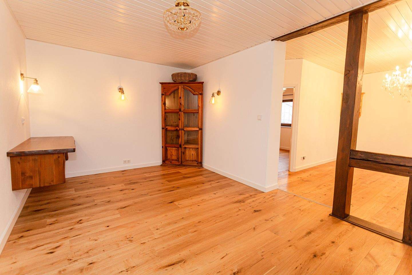 Immobilie in Mastershausen - Charmantes und modernisiertes Familienhaus mit Garge und Garten in Mastershausen, Nähe Kastellaun - Bild 15