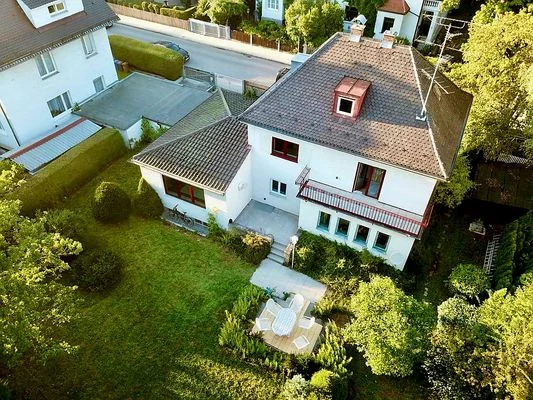 Charmantes EFH mit großem Garten in ruhiger Lage für 2 - 5 Jahre | Einfamilienhaus München