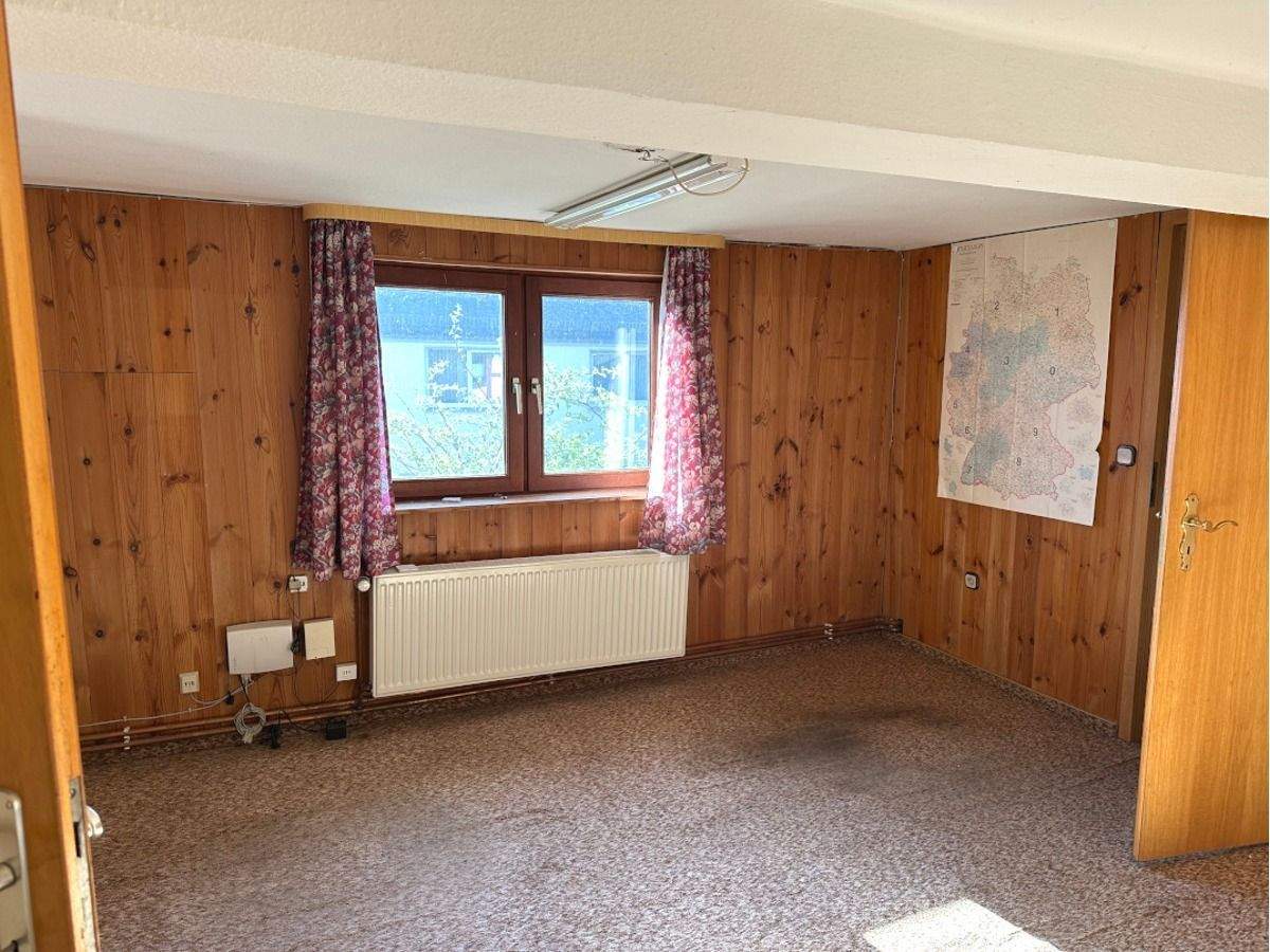 Immobilie in Berzhahn - Von IPC: Bauernhaus in Berzhahn, ideal für zwei Generationen - Bild 11