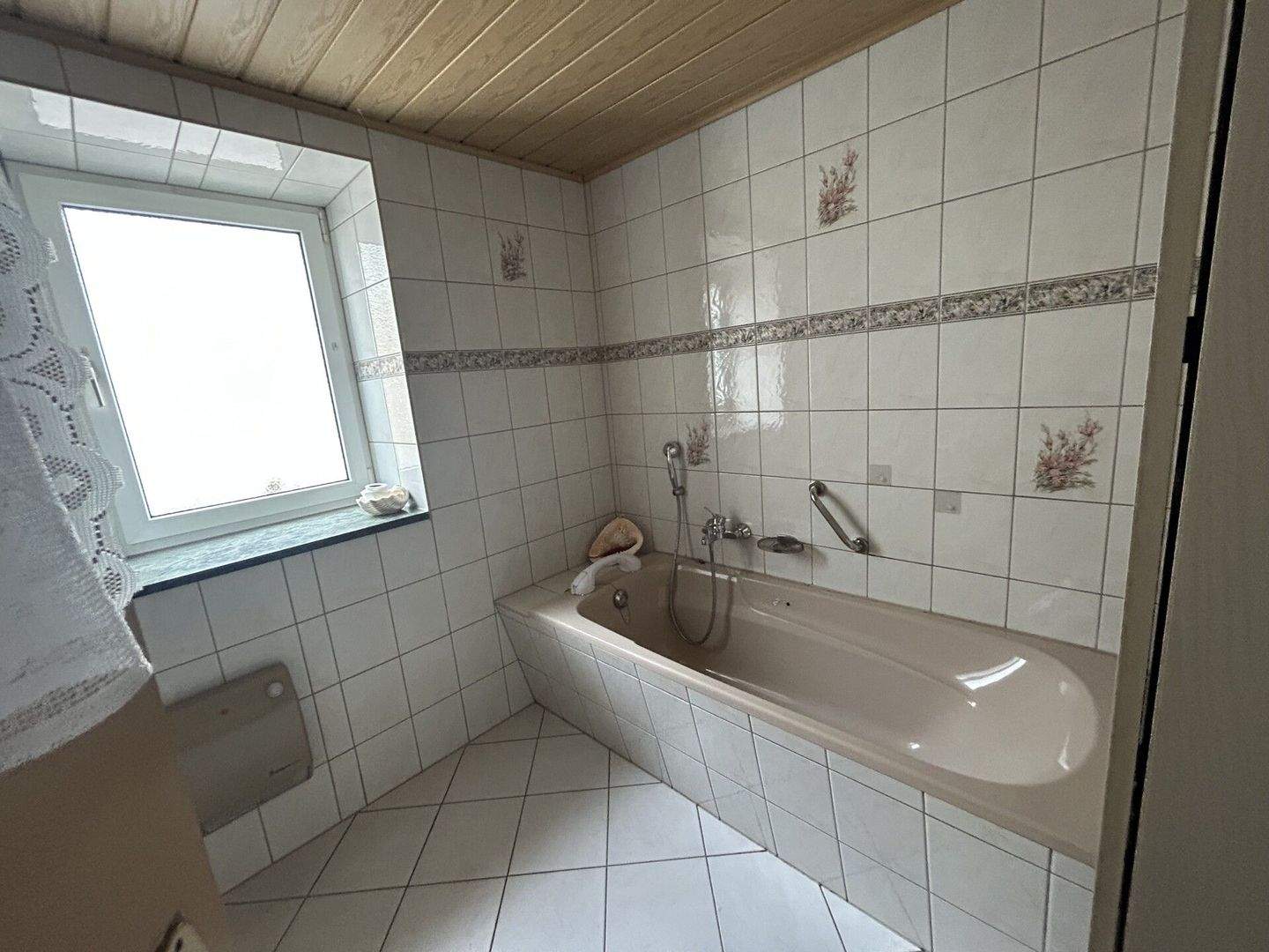 Immobilie in Buttstädt - Altes Bauernhaus - neues Zuhause, unbegrenzte Möglichkeiten! - Bild 9