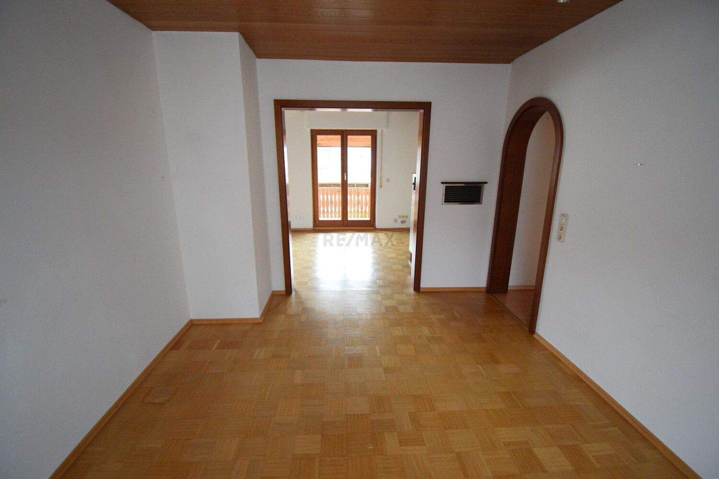 Immobilie in Kuchen - Großzügiges Einfamilienhaus mit Charm – viel Platz für Ihre Wohnideen! - Bild 7