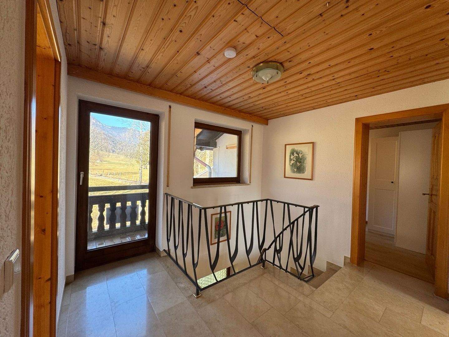 Immobilie in Schleching - Teilerneuerte Süd-West-Haushälfte mit Doppelgarage in stiller Randlage - Bild 16