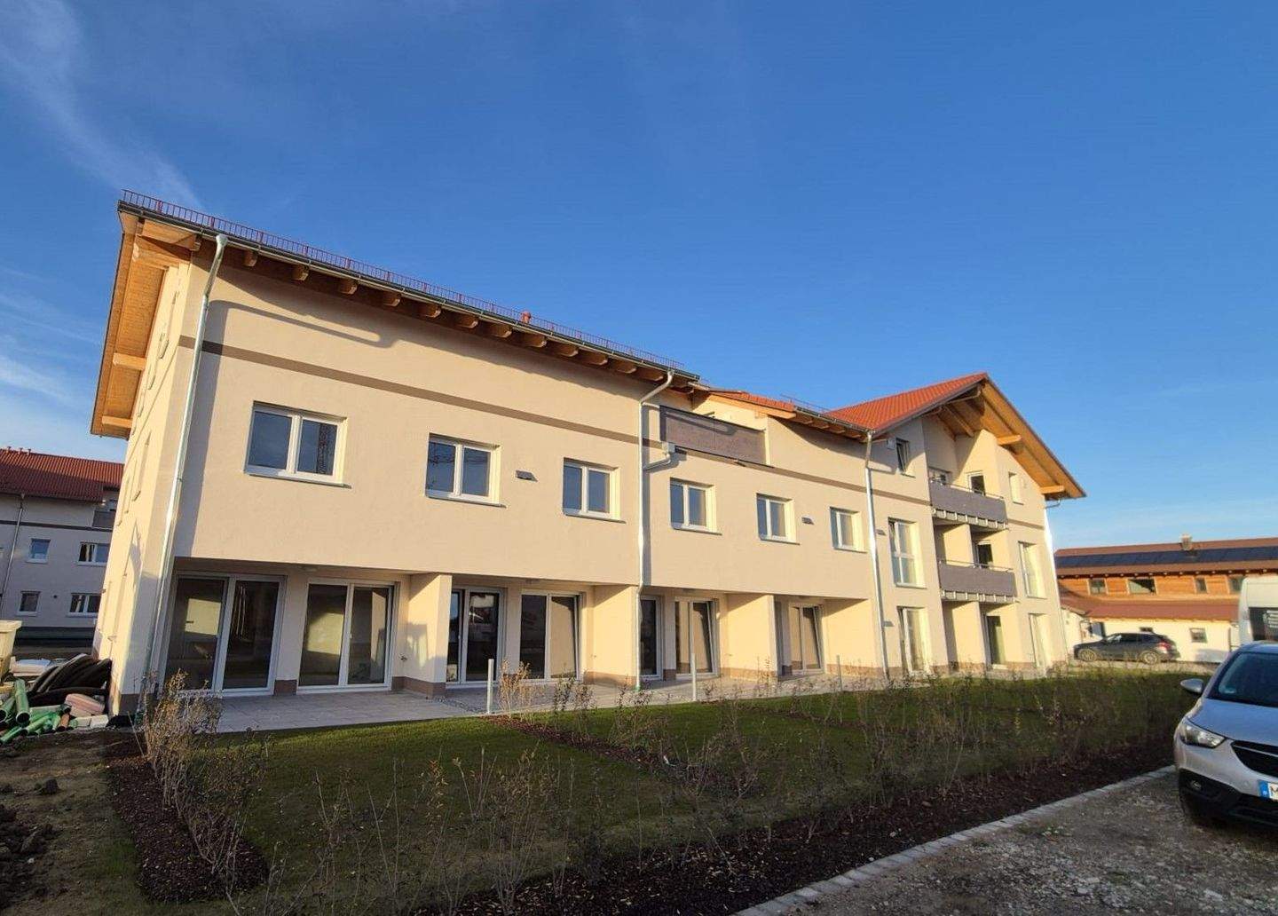 Immobilie in Feichten an der Alz - PROVISIONSFREI - Neubauwohnungen im Vierseithof Mankham: Whg. 17 - 2-Zi-Wohnung vor Alpen und Chiemsee - Bild 0