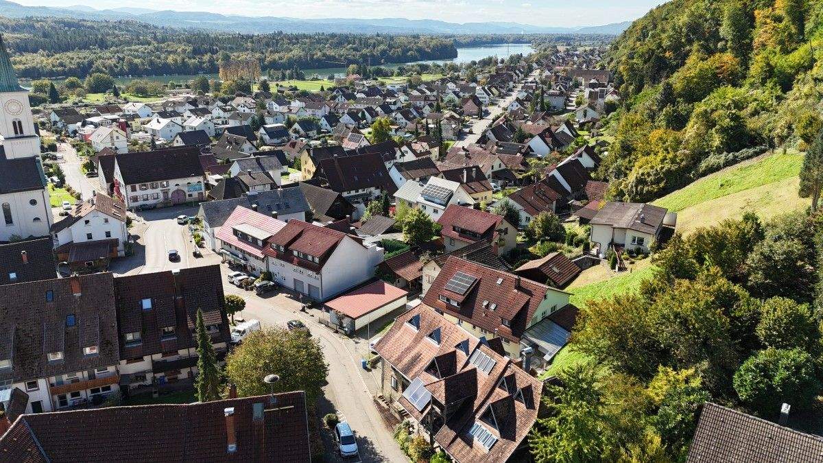 Immobilie in Schwörstadt - Reihenendhaus für Handwerker - naturnahe Lage in Schwörstadt - Bild 6