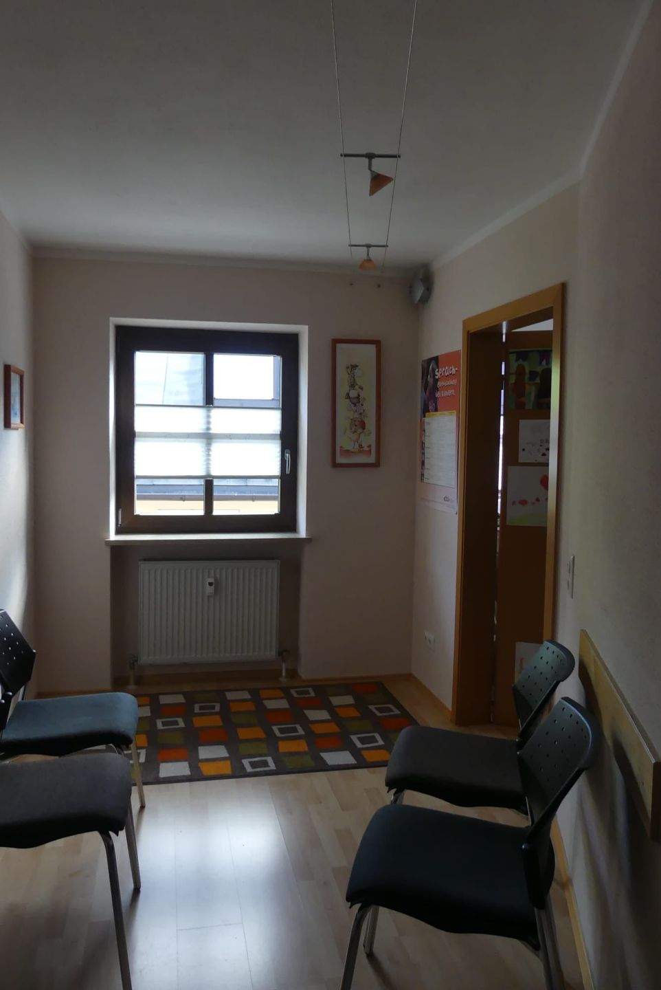 Immobilie in Waldkirchen - **** Wunderschöne 2-Zimmer-Wohnung mit EBK im beliebten Baronhof **** - Bild 2