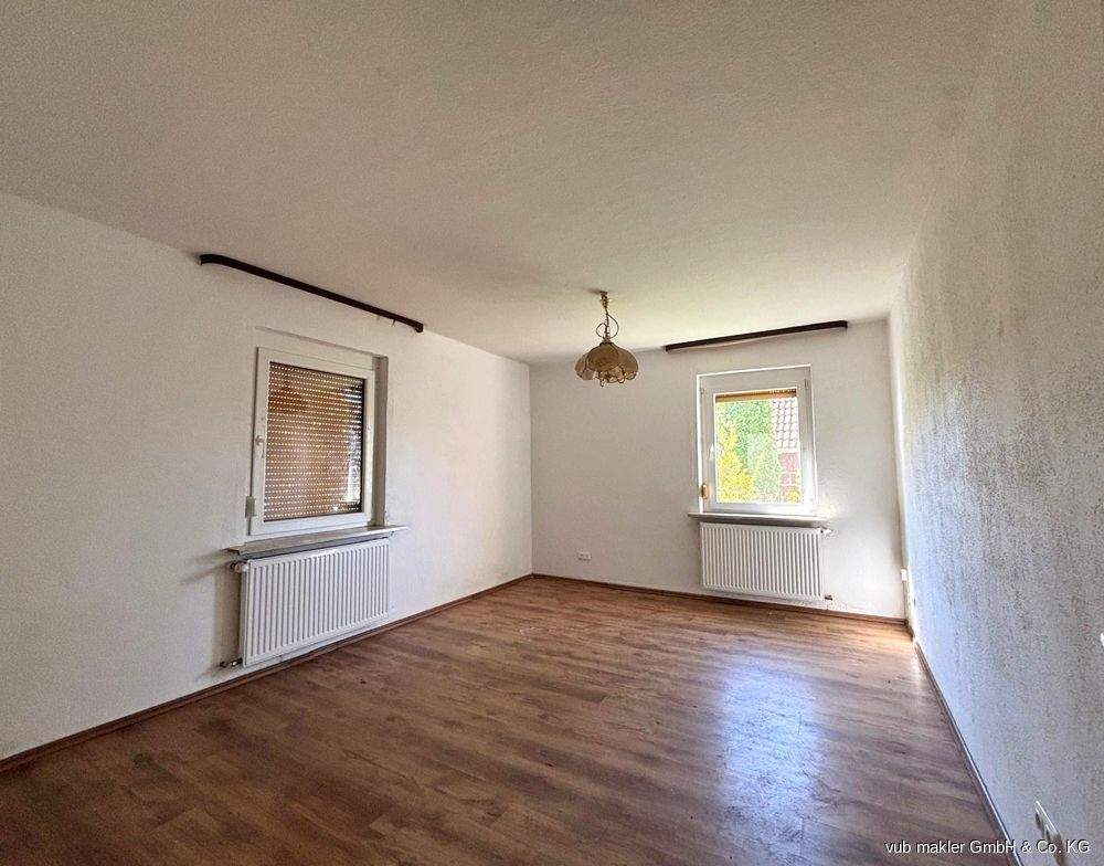 Immobilie in Naila - Naturnahes Wohnen: Attraktives Zweifamilienhaus bei Naila mit idyllischem Umfeld - Bild 7