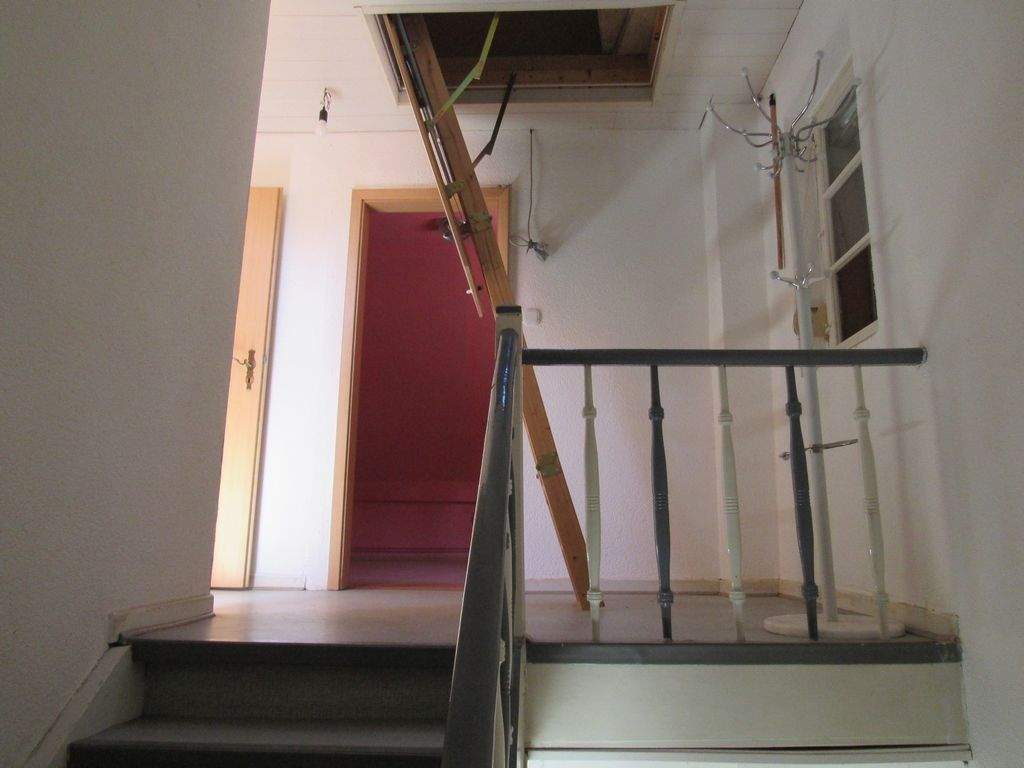 Immobilie in Elz - Schönes Mehrfamilienhaus mit 3 Wohnungen, Nebengebäude, Terrasse, Garage & Garten - Bild 10