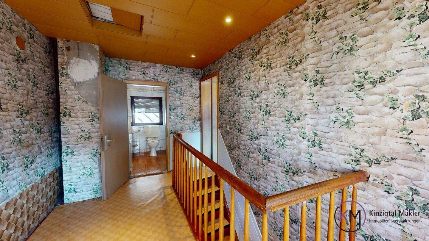 Immobilie in Bad Soden-Salmünster - ++ PROVISIONSFREI ++ "ENTFALTEN SIE IHRE WOHNTRÄUME" Großzügiges Mehrgenerationenhaus mit Gestaltungsspielraum! - Bild 16