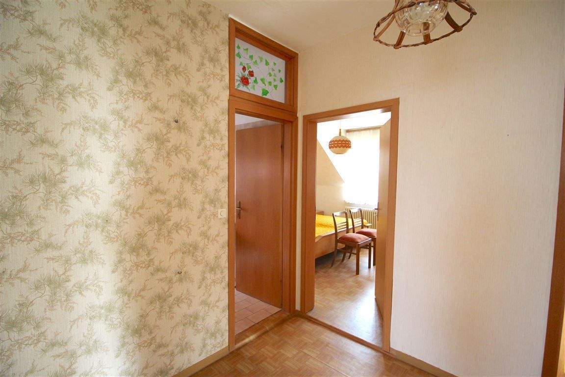 Immobilie in Adelebsen - Ein- bis Zweifamilien Fachwerkhaus mit Bauerwartungsland in Barterode - Bild 16