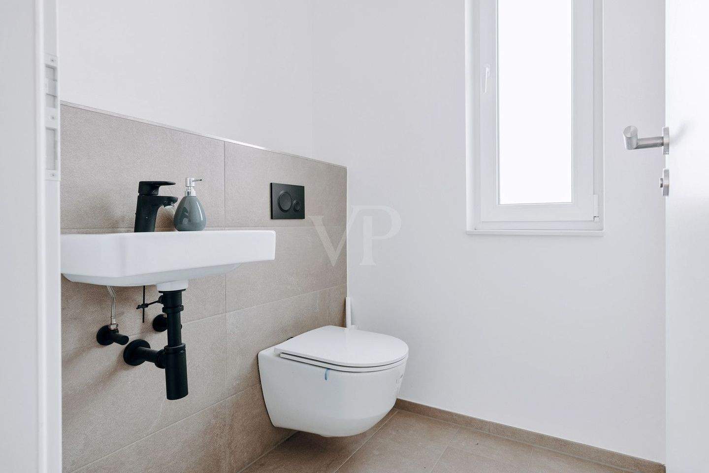 Immobilie in Echem - Stilvolle Doppelhaushälfte mit hochwertiger Ausstattung und energieeffizientem Wohnkomfort - Bild 12