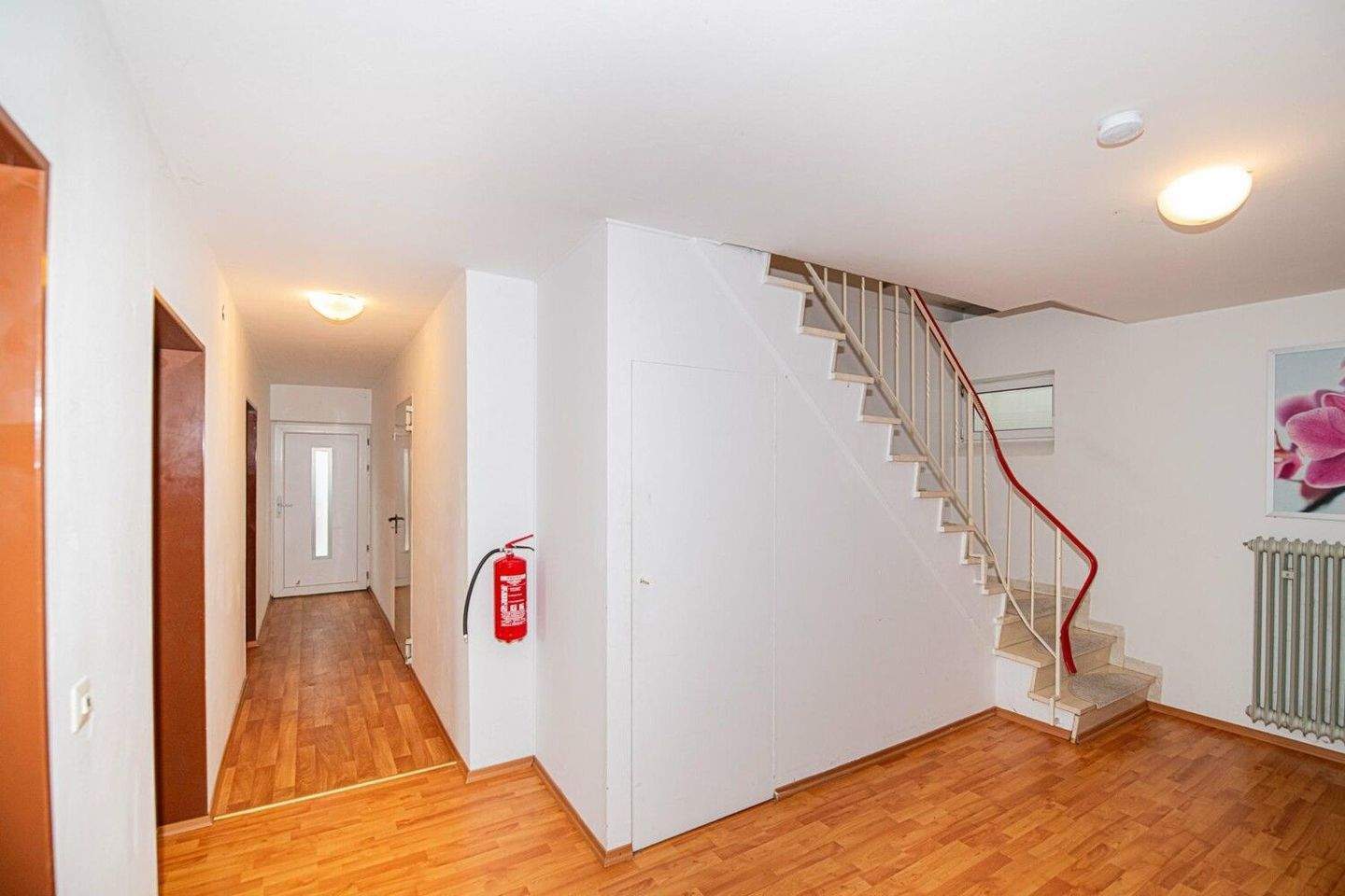 Immobilie in Furth im Wald - Familienfreundliches Einfamilienhaus mit offenem Wintergarten und herrlicher Gartenanlage - Bild 29