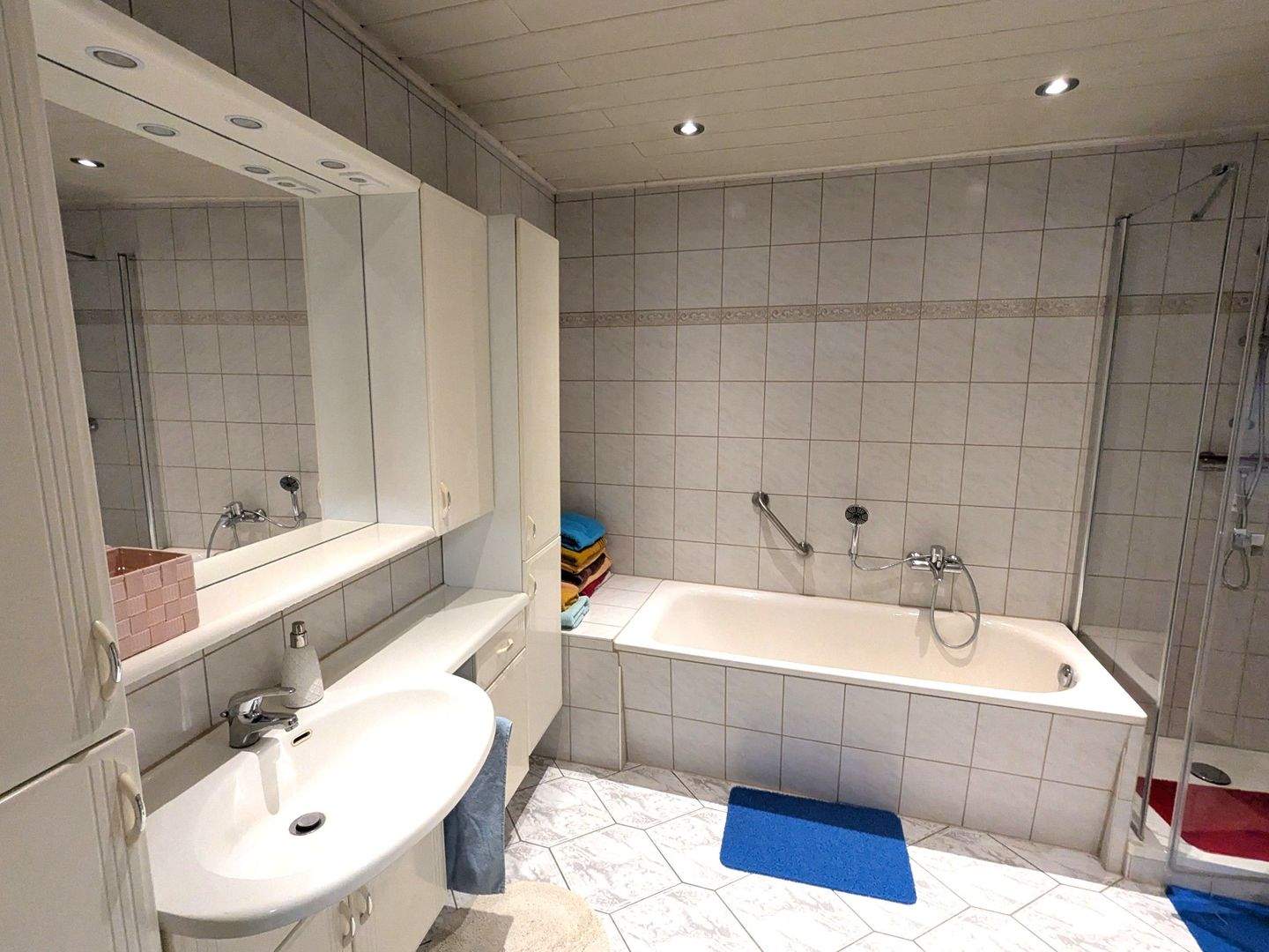 Immobilie in Eisenberg - Gemütliches Einfamilienhaus mit großzügiger Terrasse und Ausbaupotential im Dachgeschoss. - Bild 8