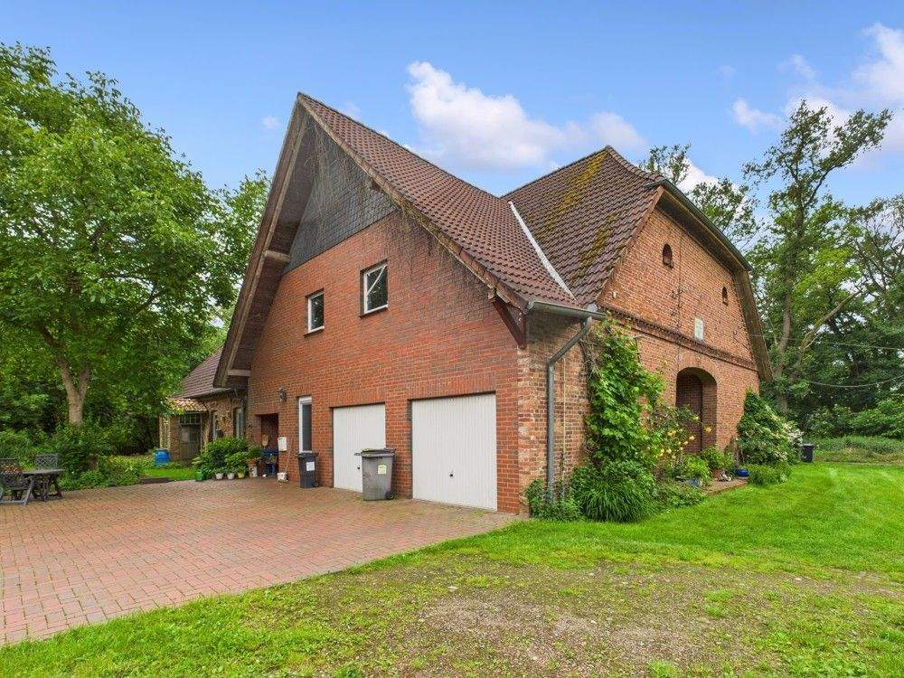 Immobilie in Steyerberg - Großes Bauernhaus in ruhiger Lage mit sanierter Wohnung und XXL Ausbaureserve und Wald - Bild 1