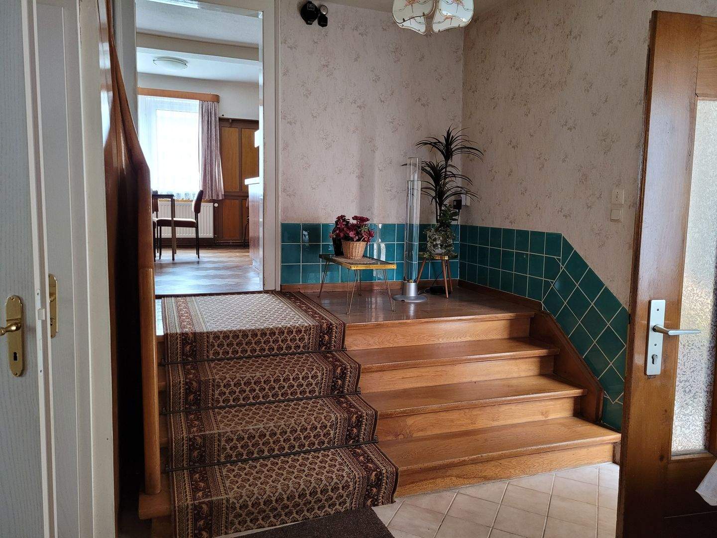 Immobilie in Hörselberg-Hainich - Bauernhof mit großem Hof und Nebengelassen  am Fuße des Hörselberges - Bild 0