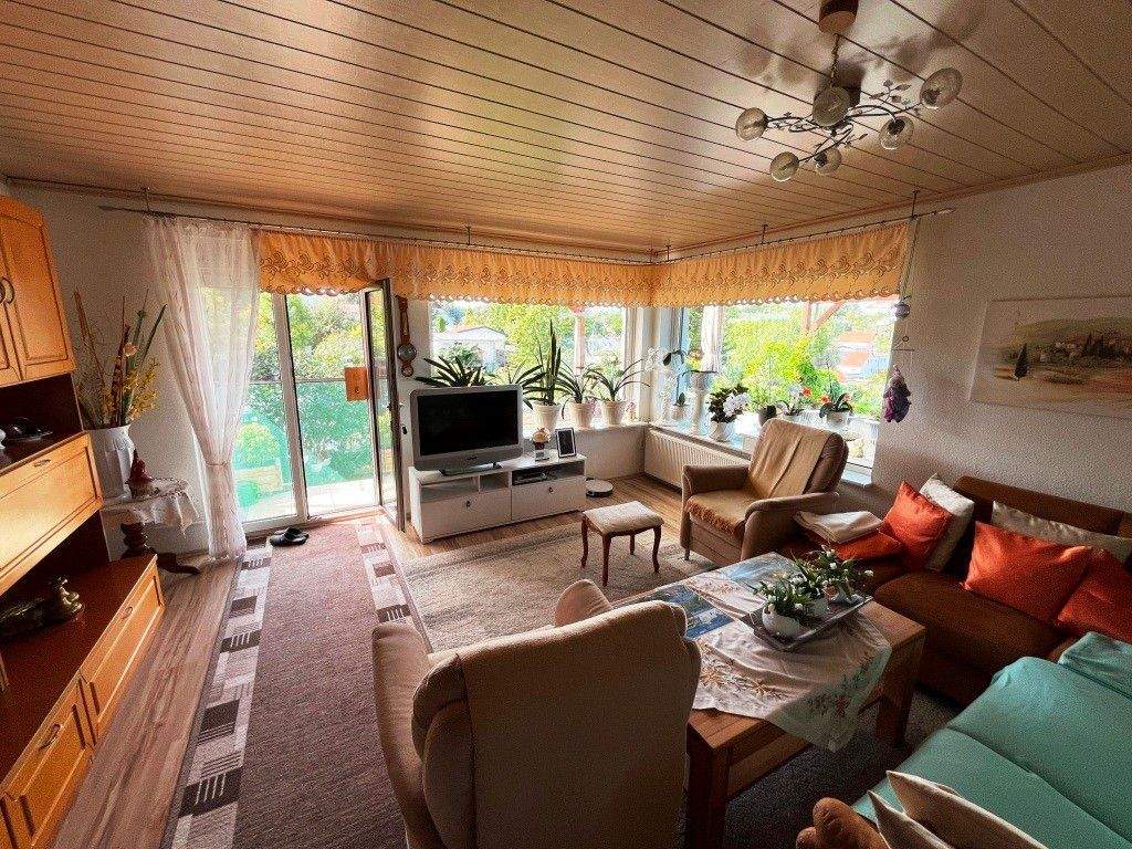 Immobilie in Apolda - geräumige Doppelhaushälfte mit großem Grundstück frei ab Oktober - Bild 5