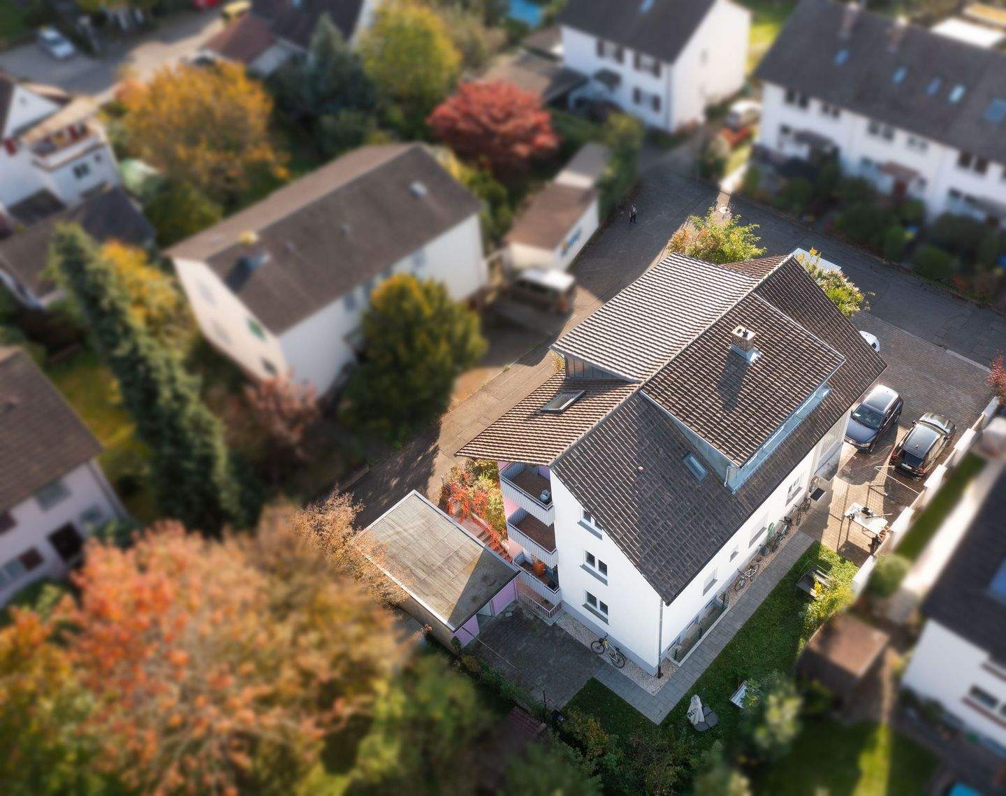 Immobilie in Gundelfingen - PROVISIONSFREI 4-Familien-Haus in begehrter Lage: Ruhig, naturnah und stadtnah - Bild 2