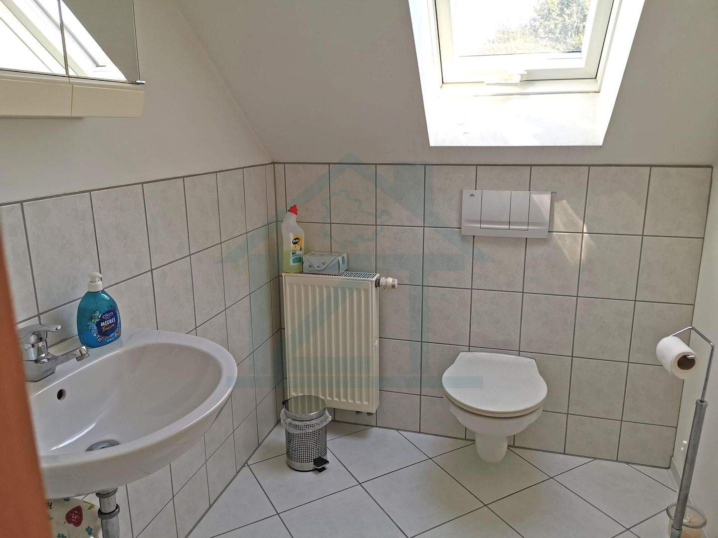 Immobilie in Berga/Elster - Wohnhaus mit Einliegerwohnung und Werkstatt, inkl. Nebengebäude, inkl. 698 m² Grundstück in Berga - Bild 11