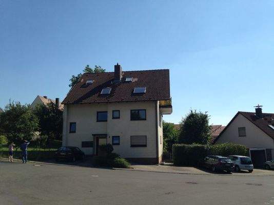 exlusive Dachgeschosswohnung mit Schlafebene und großem süd-west Balkon