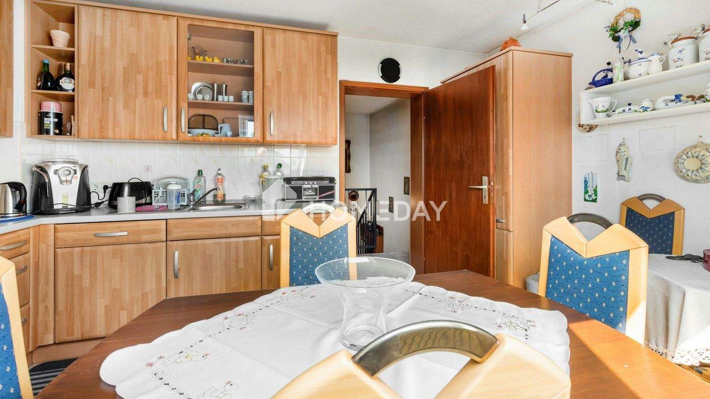 Immobilie in Neulußheim - Mehr Zuhause auf allen Ebenen – DHH mit Loggia, Balkon und wohligem Kaminofen - Bild 14