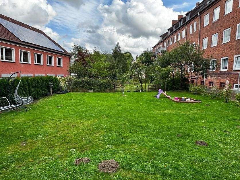 Immobilie in Lambrechtshagen - Mehrfamilienhaus mit 8 Wohneinheiten / WEG-Teilung möglich - Bild 3