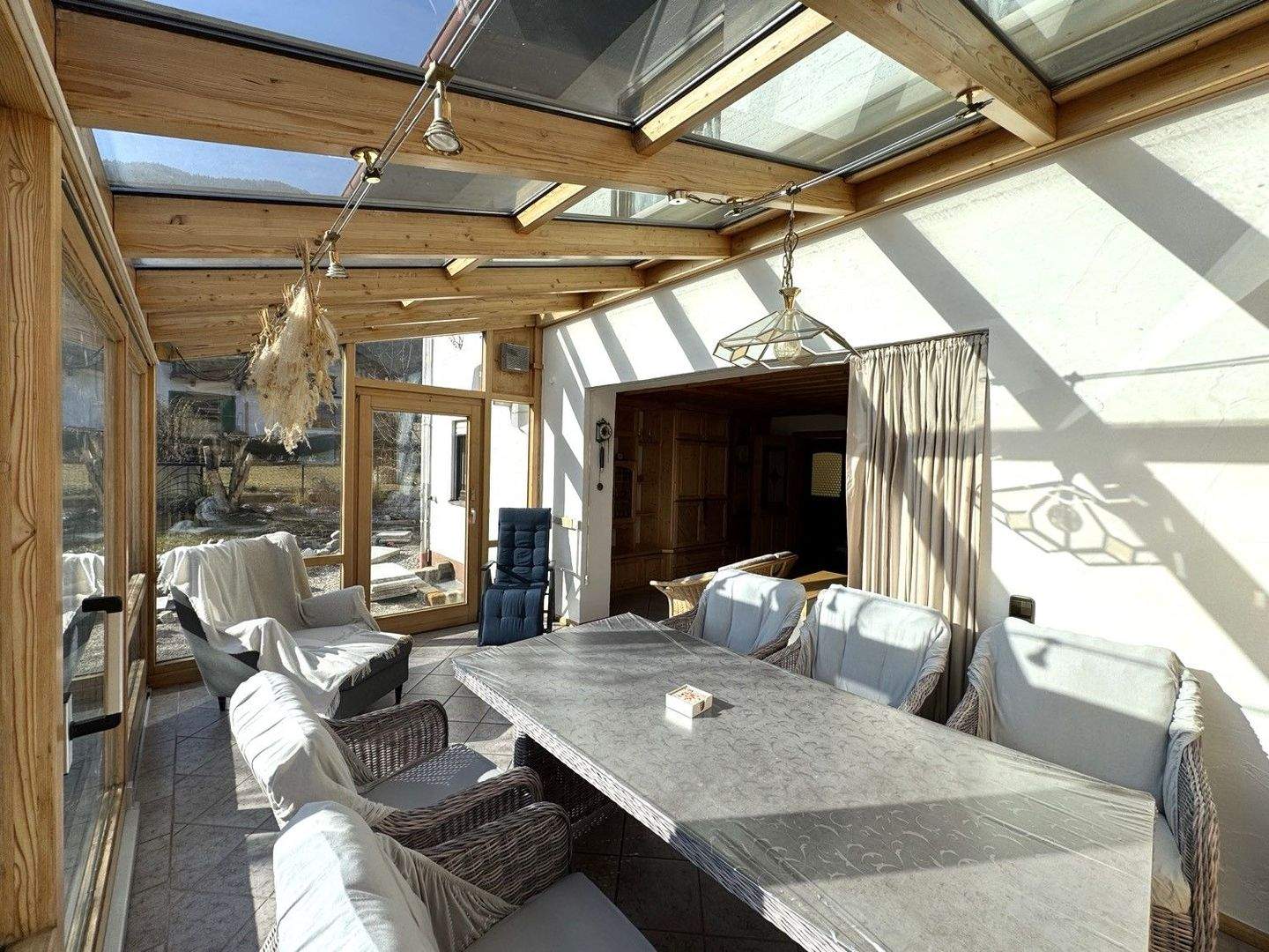 Immobilie in Schleching - Teilerneuerte Süd-West-Haushälfte mit Doppelgarage in stiller Randlage - Bild 15