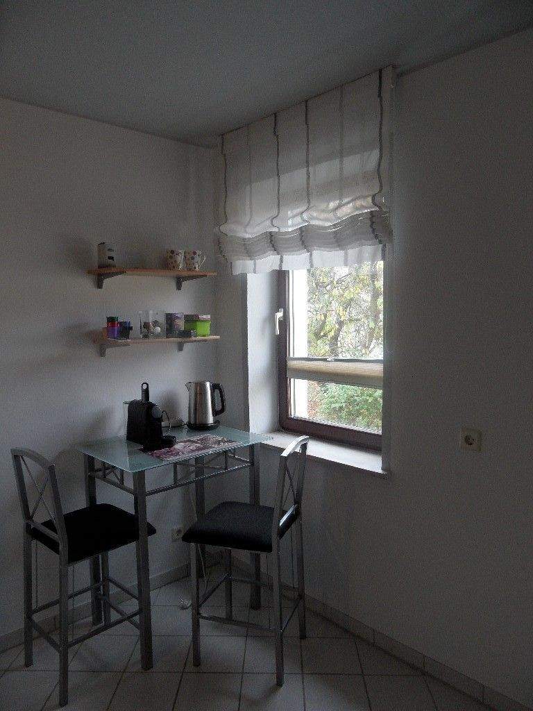 Immobilie in Urbach - URBACH: Das Haus für die Familie mit großen Grundstück, Doppelgarage und Nebengebäuden - Bild 8