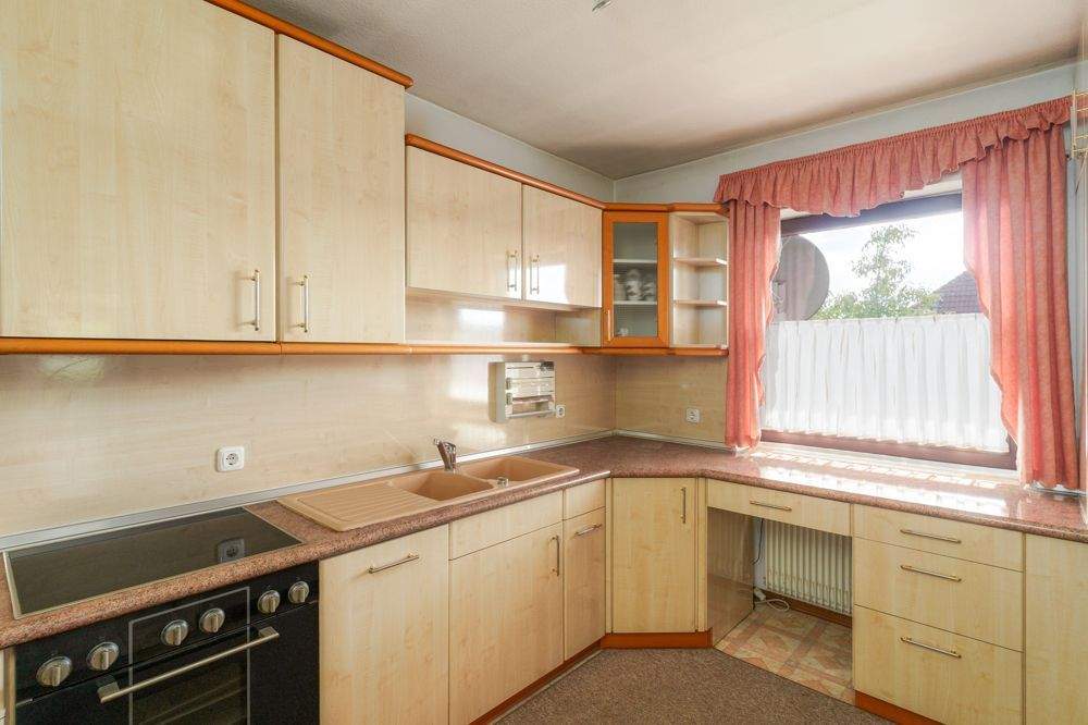 Immobilie in Karbach - Bezugsfreies Einfamilienhaus mit Einliegerwohnung und großem Grundstück! - Bild 7