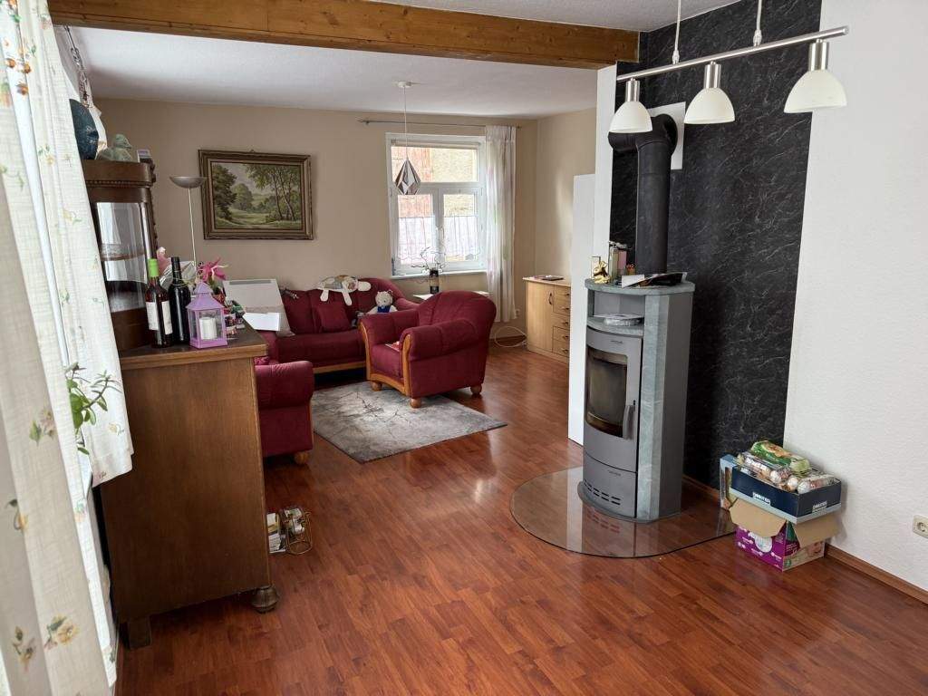 Immobilie in Weida - Einfamilienhaus in ruhiger Lage von Weida mit großem Grundstück - Bild 6