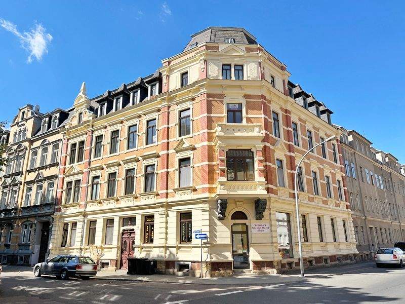 Immobilie in Döbeln - Charmante 3-Raum-Altbauwohnung am Park in Döbeln - Bild 0